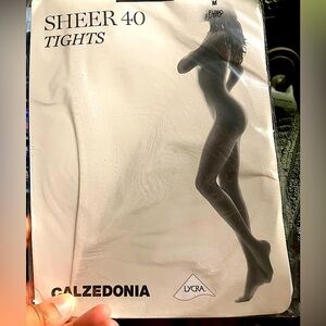 Calzedonia Sheer 40 Tights - NWT, size M